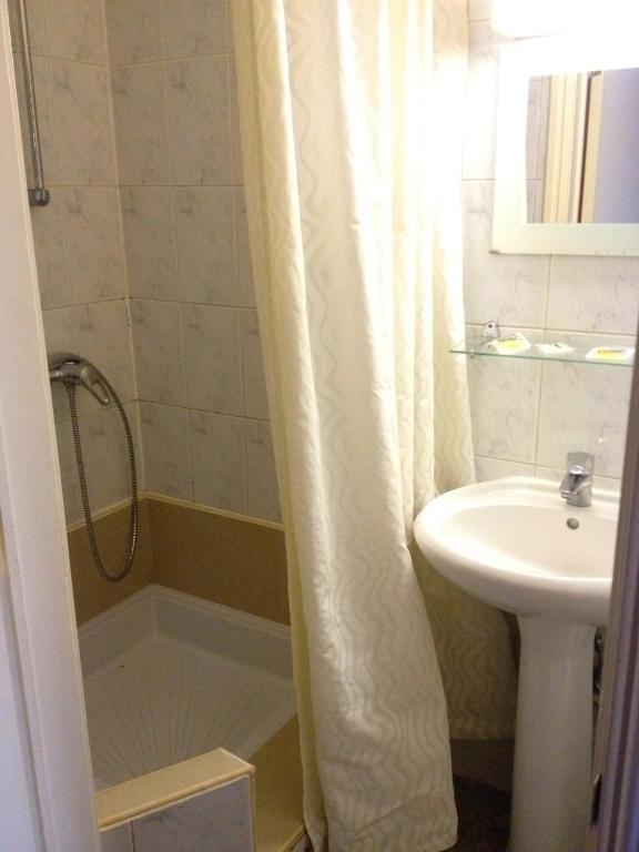 Hotel Stalingrad Brüssel Zimmer foto